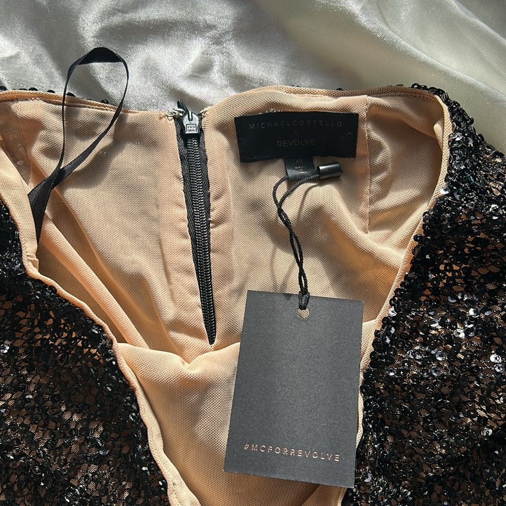 Revolve sequin set - Picture 5 of 7